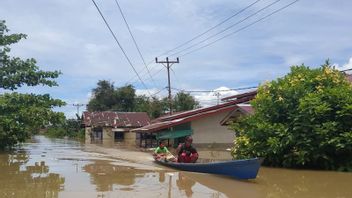 西加里曼丹有10.596所房屋被淹，居民被要求提高警惕，因为降雨量仍然很大