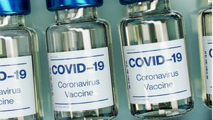 Filipina Minta Klarifikasi AS Soal Operasi Propaganda Anti-vaksin COVID