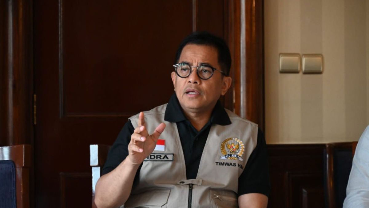 KPK的反对者,众议院秘书长Indra Iskandar向PN Jaksel提起预审诉讼