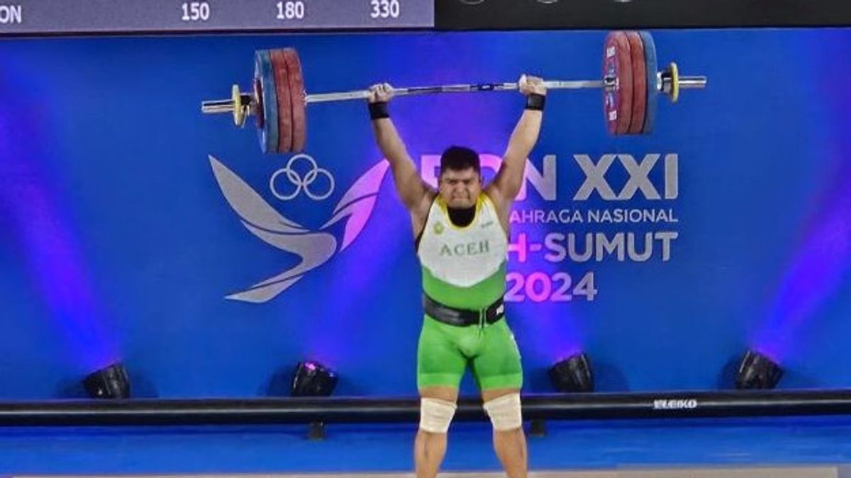 Muhammad Zul Ilmi Donates Gold Medal For Aceh In Class 96 Kg Weightlifting