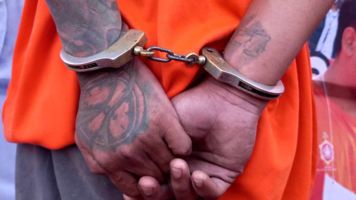 زعيم المخدرات في كوناوي سالترا مهدد بعقوبة الإعدام ، دليل على 1 كجم من سابو