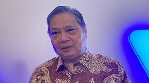 Hadapi Gejolak Ekonomi, Airlangga Sarankan Pesantren Simpan Emas