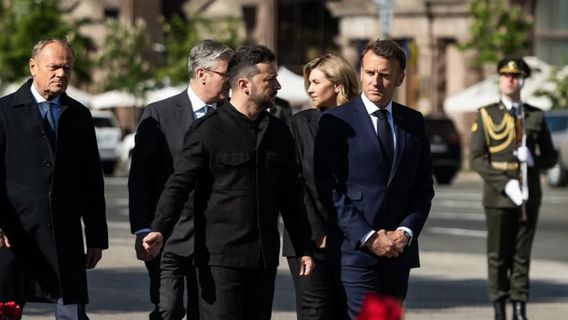French President Supports New Sanctions To Russia If Putin Doesn't Kick Ukraine's Armistice