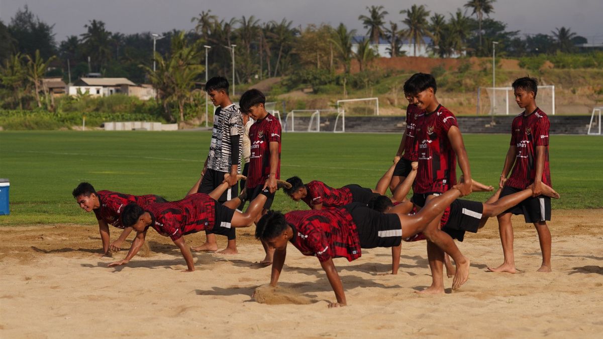 Indonesia U-17 Boosts Physical Exercises During TC In Bali