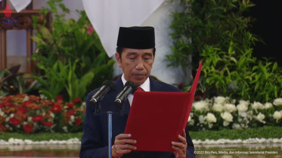 揭示选择Azwar Anas担任RB部长Jokowi的原因：他的记录很清楚