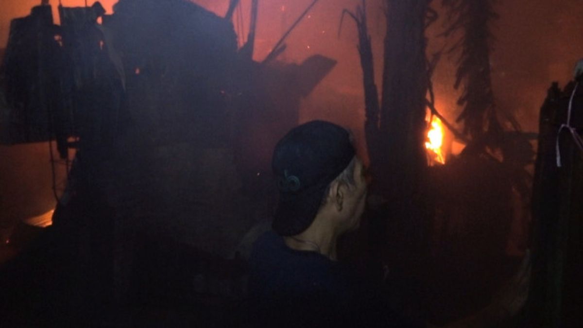 Belasan Rumah di Lorong 41 Veteran Utara Makassar Ludes Terbakar