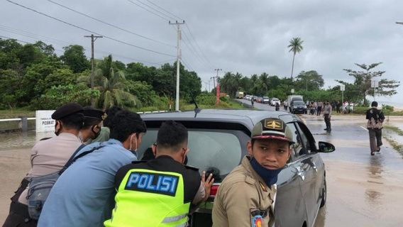 902 Rumah Warga Pesisir Bangka Belitung Terendam Banjir Rob, Tim Reaksi Cepat Telah Dikerahkan