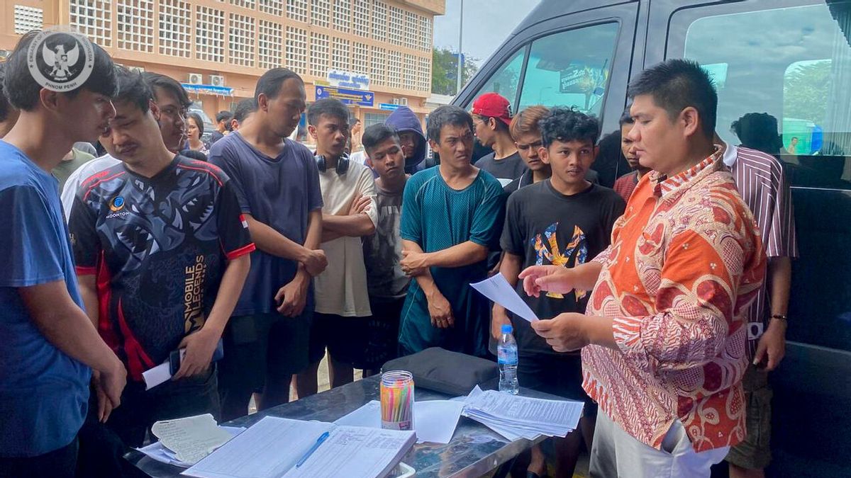 Nearly 1,000 Indonesian Citizens Who Left the Online Scam Syndicate Will Return in Stages from Cambodia