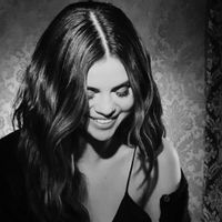 Selena Gomez Alami Serangan Panik Jelang Tampil di AMAs