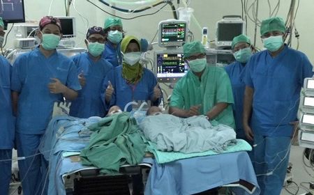 Kabar Bahagia Datang dari RSUD Moewardi Solo, Tim Dokter Berhasil Pisahkan Bayi Kembar Siam Asal Karanganyar