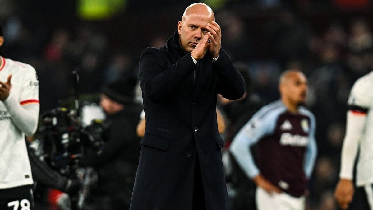 Arne Slot Enggan Sesumbar soal Juara Liga usai Liverpool Kalahkan Manchester City