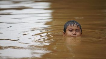 This Morning, Nine Neighborhood Units In West Jakarta Are Still Evacuating Because Of The Flood
