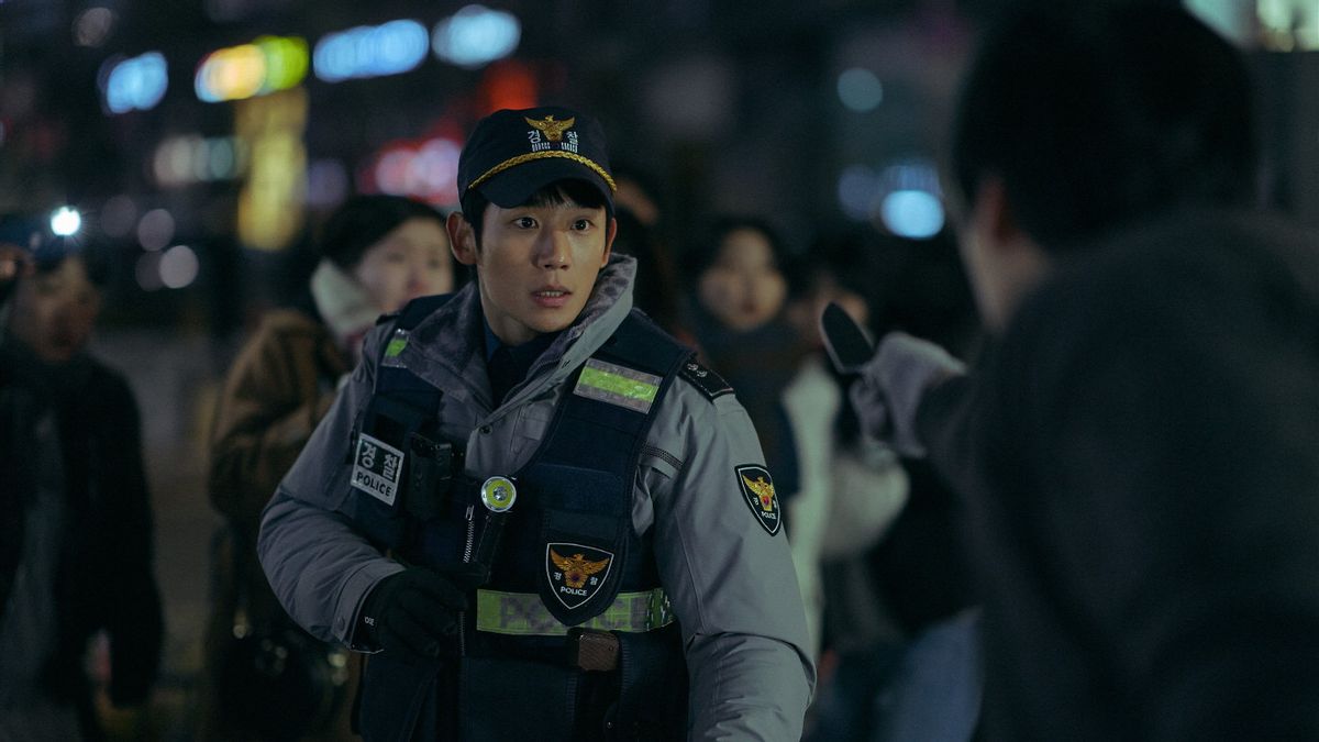 Film Review I, The Executive: Formula Basic That Remains Interesting With Jung Hae In