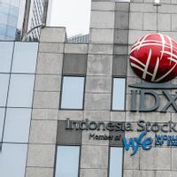 IHSG Rabu Dibuka Menguat Hampir Menyentuh 4.900