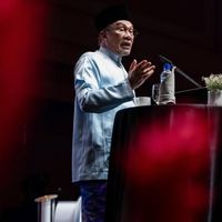 Status Tahanan Rumah Najib Razak Tidak Sah, PM Malaysia Anwar Ibrahim Hormati Proses Hukum