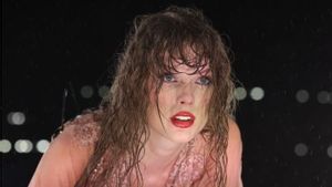 Cyndi Lauper Puji Kemampuan Taylor Swift dalam Menulis Lagu
