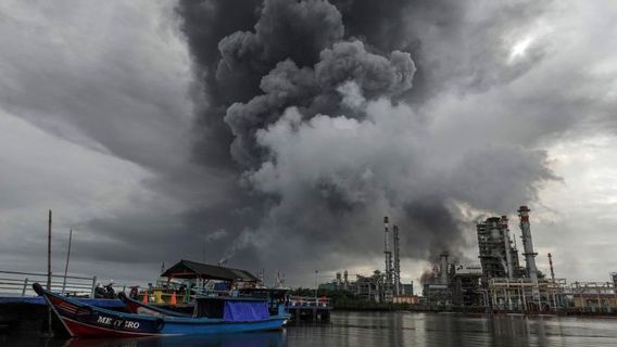 Kilang Minyak Pertamina Balikpapan yang Terbakar Memproduksi Gasoline