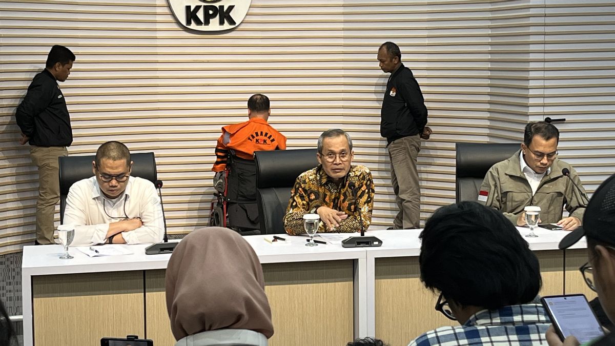 向法律和人权部副部长、PT CLM负责人Helmut Hermawan被KPK拘留20亿印尼盾