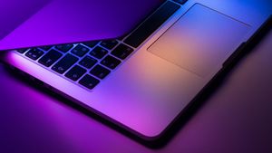 Apple Akan Hilangkan Trackpad di MacBook Mendatang