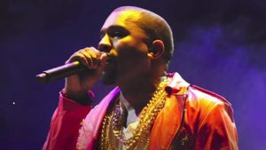 Konser Kanye West di Tiongkok Telat 40 Menit, Penonton Minta Uang Dikembalikan