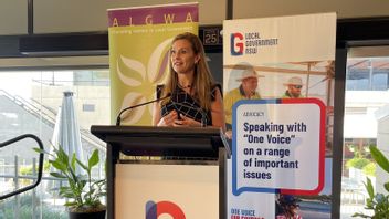Australian Youth Sues For Ban On Social Media For Children Under 16