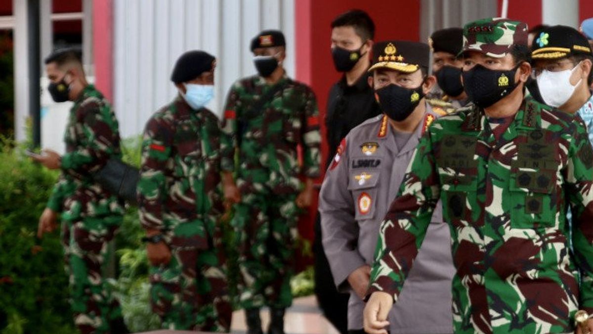 TNI Tambah 400 Tenaga Kesehatan Bantu Percepatan Vaksinasi Jakarta