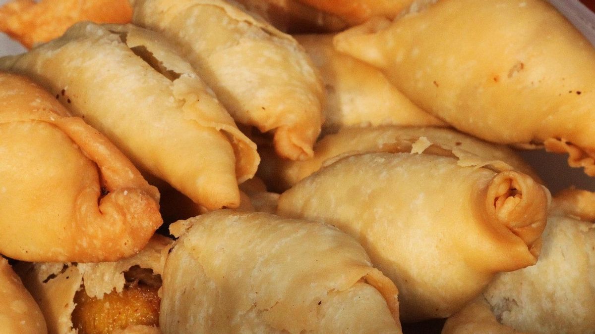 Cara Membuat Kulit Molen Renyah Tahan Lama: Tips dan Resep yang Mudah Diikuti