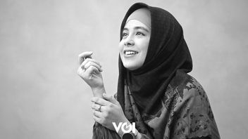 Risty Tagor 3 Kali Nikah hingga Dikabarkan Ingin Lepas Hijab, Kini Fokus Nyanyi Sambil Dakwah