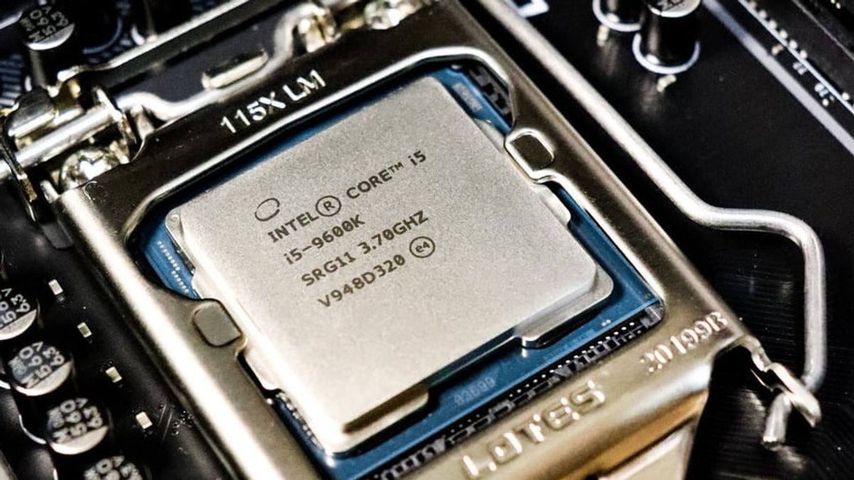 Berbeda dengan AMD, Intel Lebih Pesimistis Kekurangan Chip Akan Berlanjut Hingga 2023