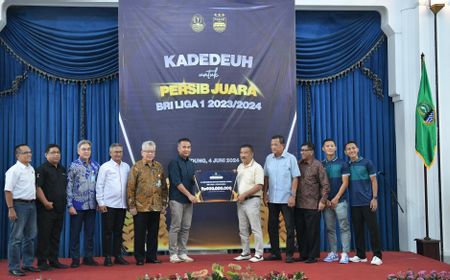 Pj Gubernur Jabar Sarankan Pemain Persib Berwirausaha dari Bonus Juara Liga 1