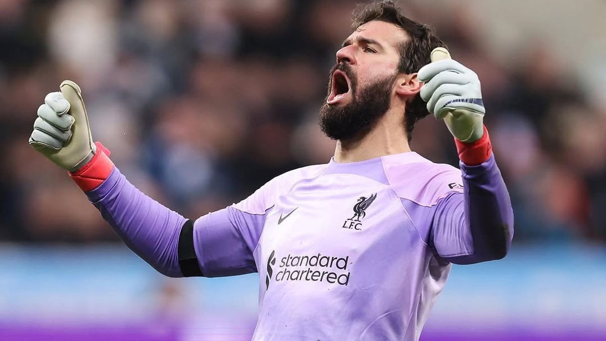 Alisson Kembali Masuk Skuad Saat Liverpool Bertandang ke Girona di Liga Champions