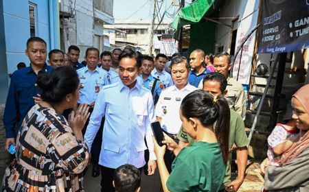 Kunjungi Warga Terdampak Rob di Muara Angke, Gibran Tegaskan Percepatan Proyek Pengendali Banjir