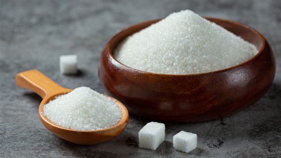 Is Stevia Really Healthier Than Sugar? This Is The Explanation
