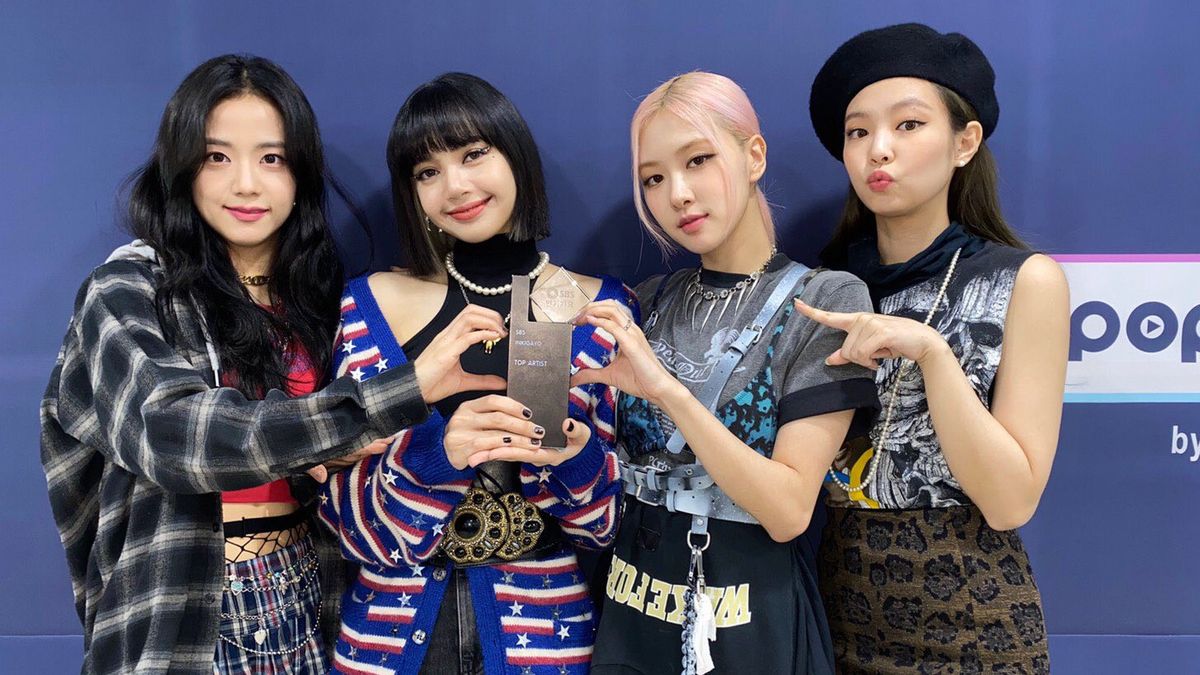 BLACKPINK, The First Girl Group To Top The Billboard Artist 100