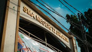 Pascaledakan, Siswa SMAN 72 Jakarta Belajar Daring