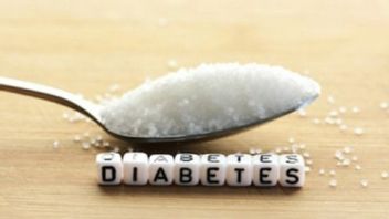 نصائح للحفاظ على مستويات السكر لمرضى السكر ، تناول القليل ولكن في كثير من الأحيان