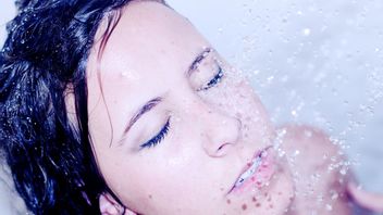 根据皮肤类型，每天需要多少次洗脸？