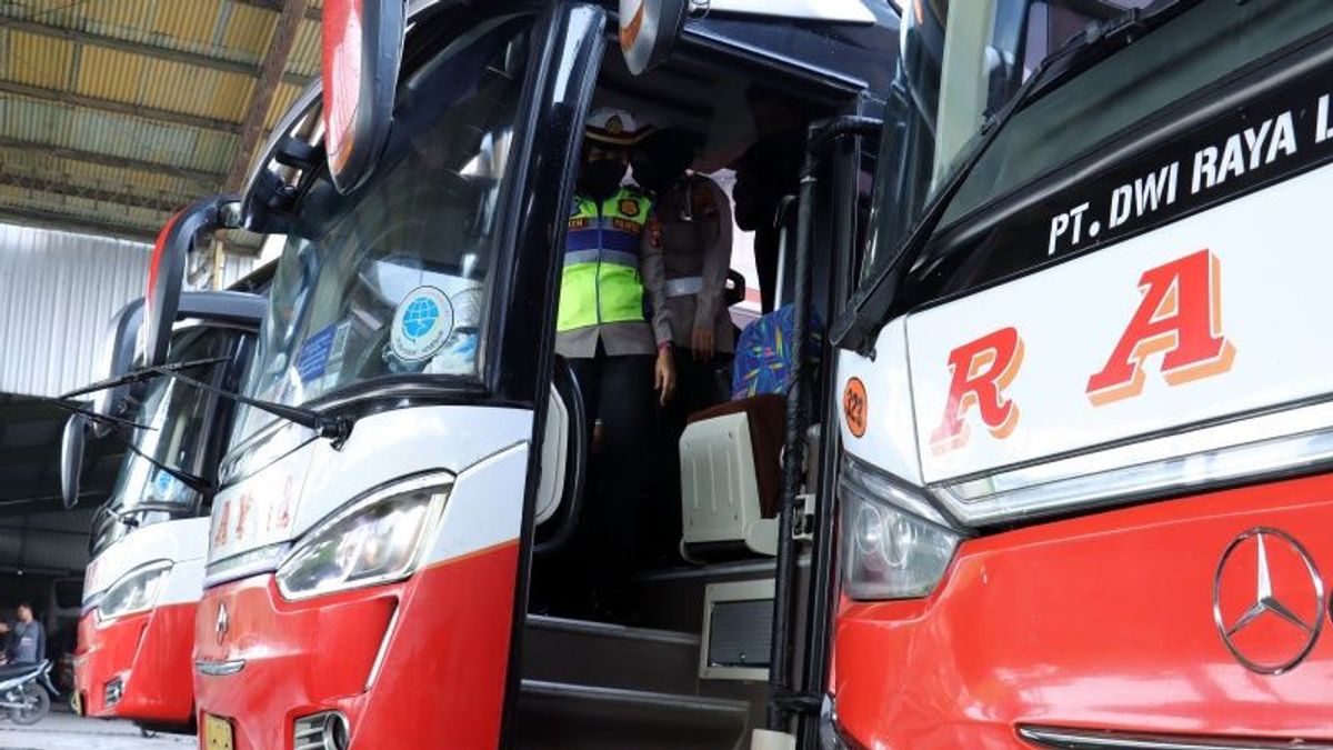121 Armada Bus di Sukoharjo Laik Jalan, Siap Layani Pemudik Lebaran 2022