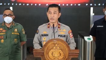 Polri Bakal Bubarkan Semua Kegiatan FPI Meski Ganti Nama