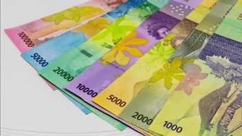 Waiting For The Results Of The BI RDG, The Rupiah Weakened To A Level Of Rp15,700 Per US Dollar