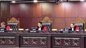 Hakim Saldi Isra Beda Pendapat MK Bolehkan Kepala Daerah di Bawah 40 Tahun Maju Pilpres