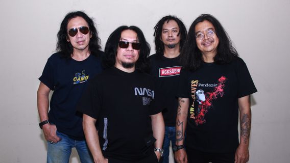 Powerslaves Kembalikan Lagu <i>Bayang</i> ke Versi Aslinya, Gunakan Lirik Bahasa Inggris