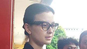 真诚接受纳夫卡爱德华·阿克巴每月600万印尼盾,金伯利·莱德:充足