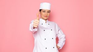 Murah Banget! Ini Kreasi Kue Ulang Tahun dari Makanan Ringan yang Simple dan Irit Budget