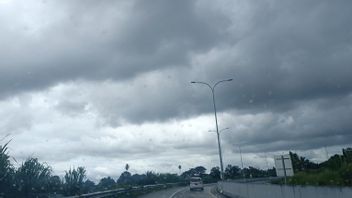 Weather August 26, Jakarta Is Covered By Clouds Throughout The Day