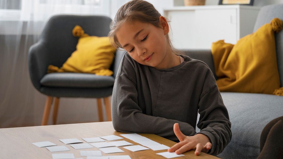 子供たちに教える5つの重要なライフスキル、将来の成功とエンパワーメントの鍵