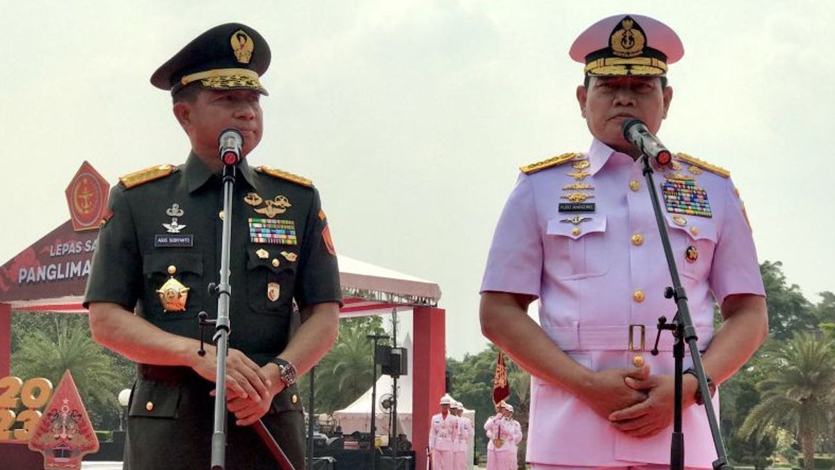 TNI司令官としての引退後のユード・マルゴノ提督