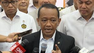 Bahlil Tepis Narasi Video Tak Disalami Wapres: Saya Satu Kereta Sama Mas Gibran