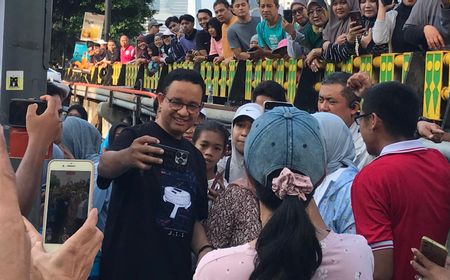 Kunjungi CFD Sudirman-Thamrin, Anies Diseru Warga: Kawal DKI 1!