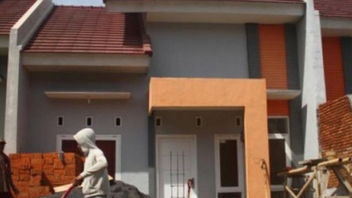 حكومة مقاطعة جاوة الشرقية تشارك في صياغة لوائح للمنازل الرخيصة